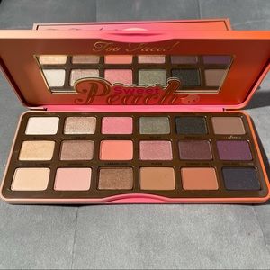 NEW Too Faced Sweet Peach Eyeshadow Palette 🍑